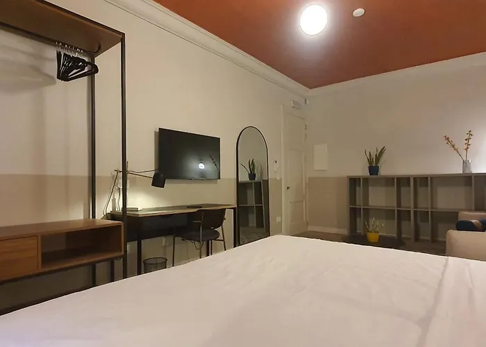 Capital No2 - Peppa * Valletta